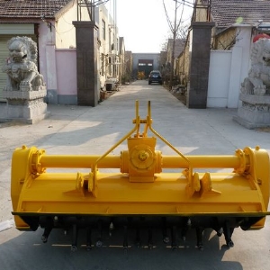 雙傳動(dòng)兩排鏈條拌和機(jī)（加強(qiáng)型）