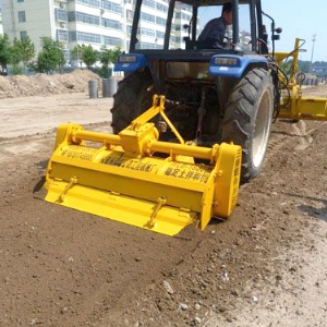 雙傳動兩排鏈條拌和機(jī)（加強(qiáng)型）